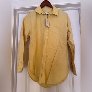 Universal Thread Yellow Women's Button Down Shirt